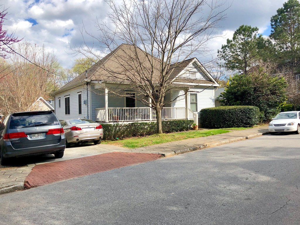 Tye Street, Cabbagetown, Atlanta, GA Warren LeMay Flickr