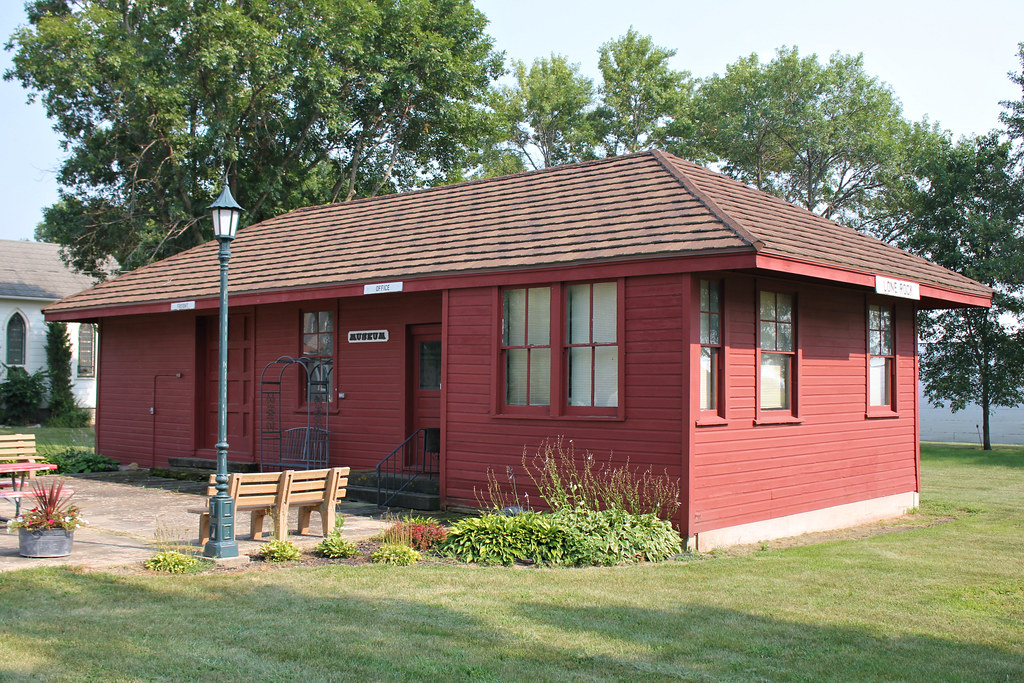 アメリカ合衆国 〒 アイオワ州 ローン・ロック日の出日の入り時間