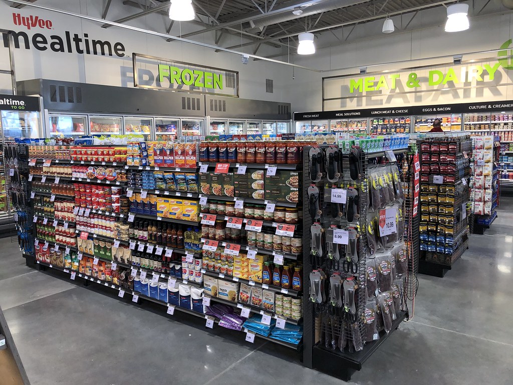 HyVee Fast & Fresh / Starbucks Altoona (Des Moines), Iowa a