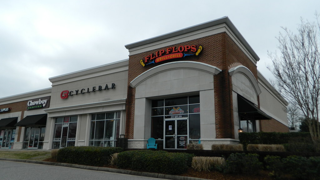 Red Mill Walk stores Cyclebar (2,460 square feet) Flip Flo… Flickr