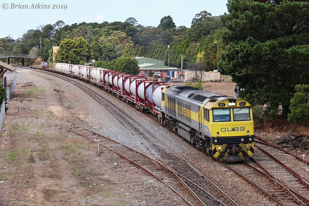 Elevation of Hill Top NSW, Australia Topographic Map Altitude Map