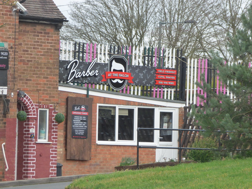 Barber at the Salon Coombes Lane, Longbridge My second l… Flickr