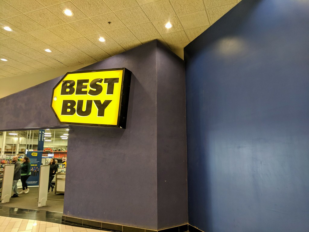 Best Buy (Holyoke Mall, Holyoke, Massachusetts) JJBers Flickr