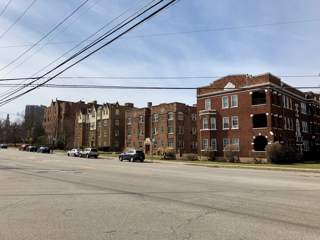 Madison Road, Hyde Park, Cincinnati, OH Warren LeMay Flickr