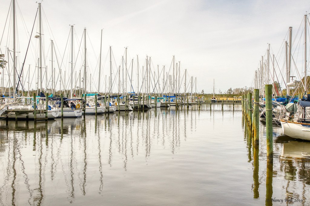 Pecan Grove Marina Sailboats docked at Pecan Grove Marina … Flickr