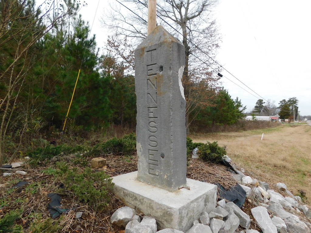 ALTN State Line Monument US Hwy 231 at the ALTN state li… Flickr