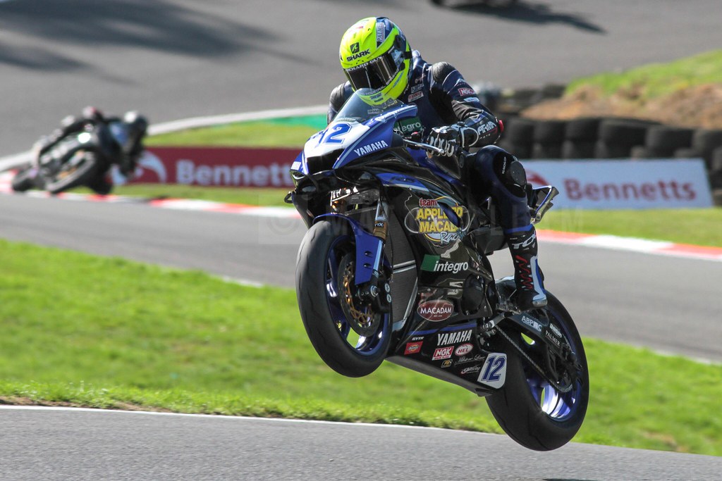 Brad Jones Integro Yamaha Yamaha YZFR6 12 Cadwell … Flickr