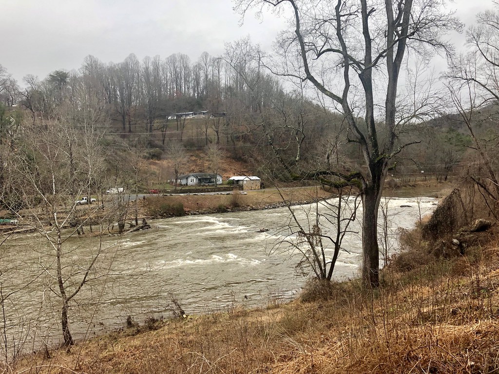 Tuckaseigee River, Dillsboro, NC Warren LeMay Flickr
