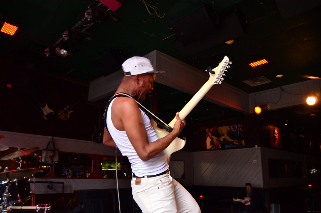 Darius Jackson at Friends 030719 Flickr