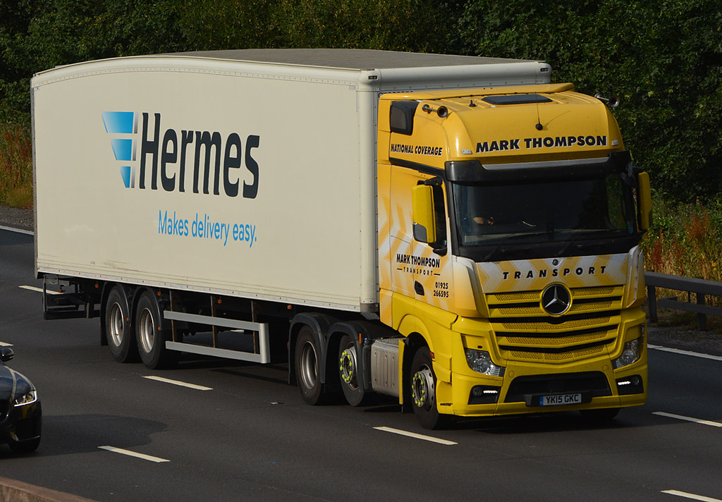 Mark Thompson Transport YK15GKC M6 Gailey 09/07/2018 Harry's On The