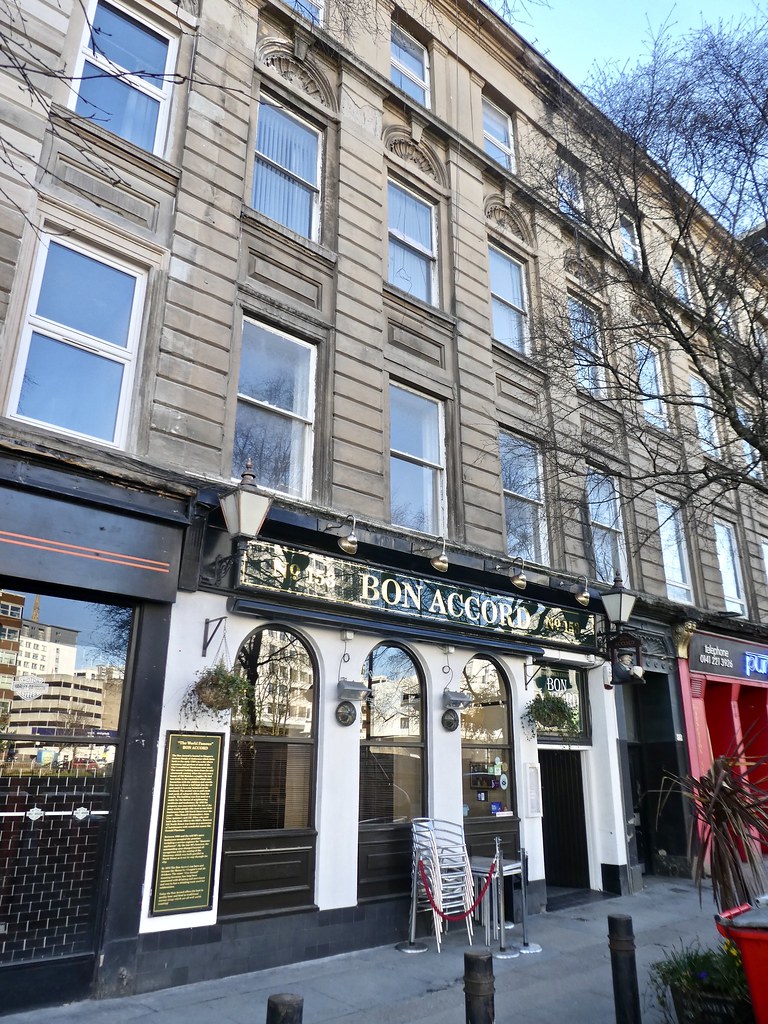 Bon Accord Glasgow North Street. Oasis next to the motor… Flickr