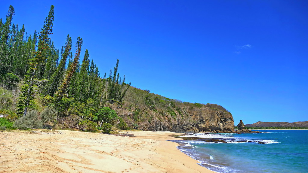 Baie des Tortues Bourail, NouvelleCalédonie fr.wikipedia.… Flickr