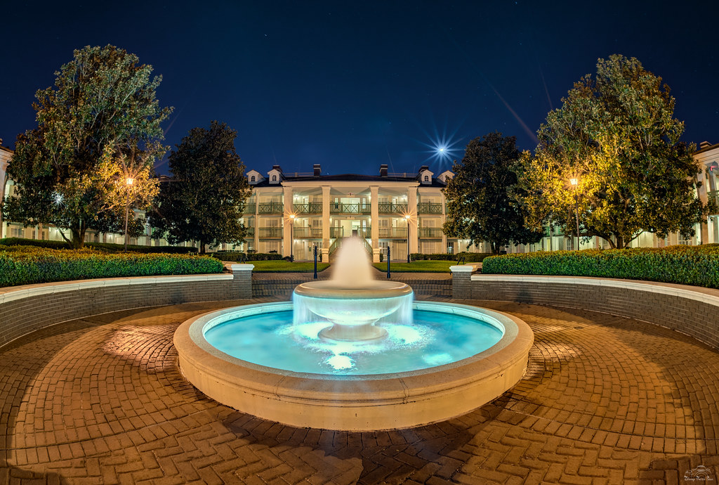 The Riverside Fountain It's no surprise that my favorite D… Flickr