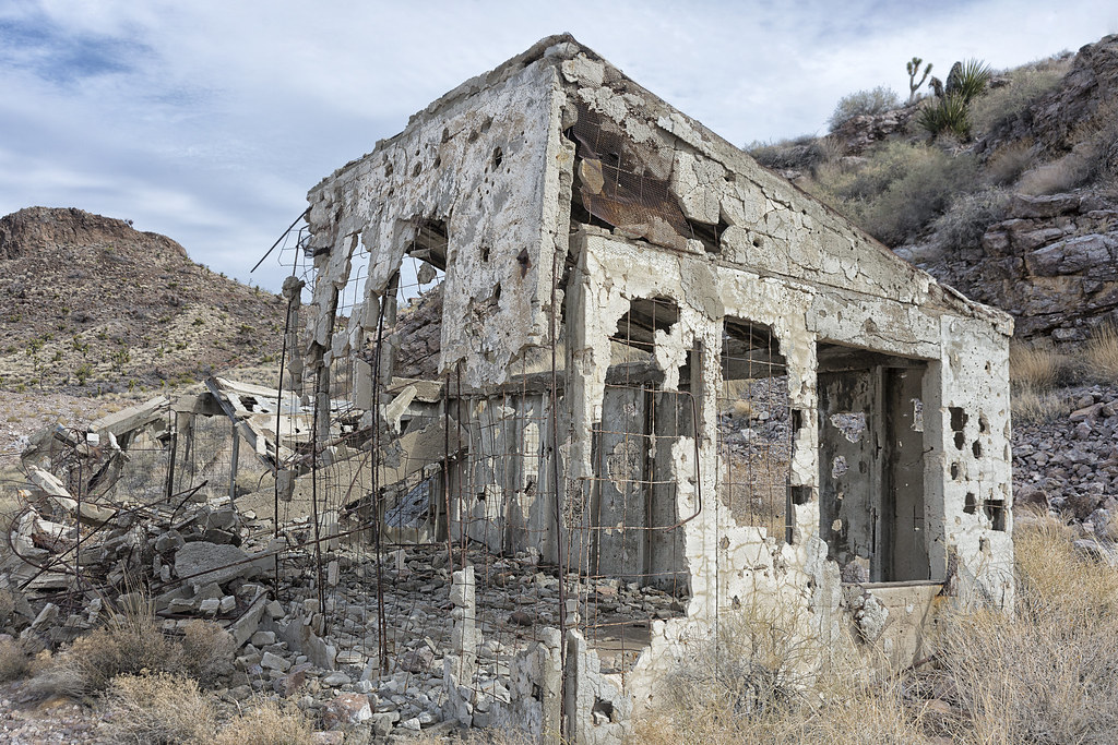 Juan Nevada A ghost town south of Searchlight Nevada in th… Flickr