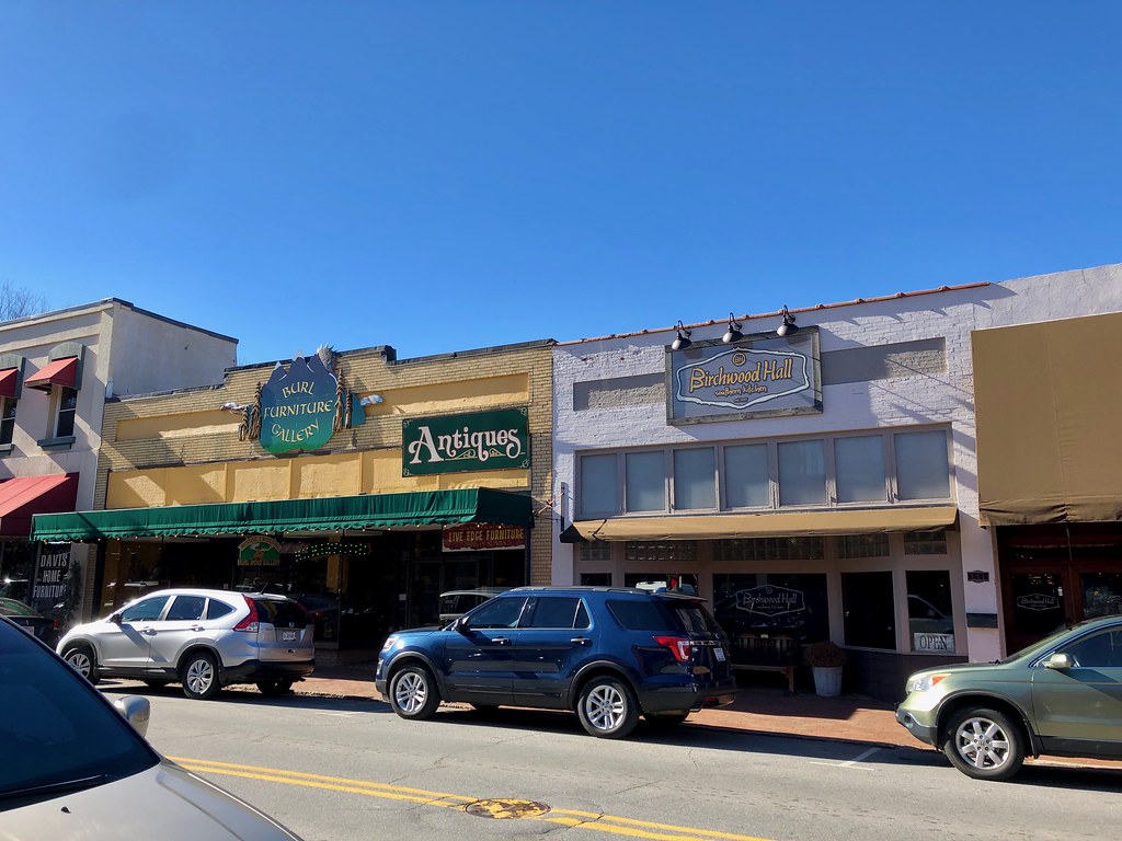 Main Street, Waynesville, NC Warren LeMay Flickr