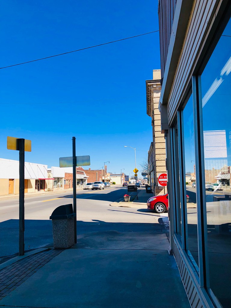 Downtown Missouri. Paul Chandler February 2019. Flickr