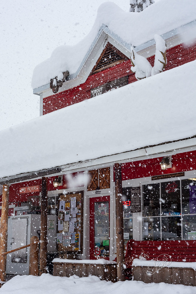 Winter to Remember Trout Lake Grocery Store in February 20… Flickr