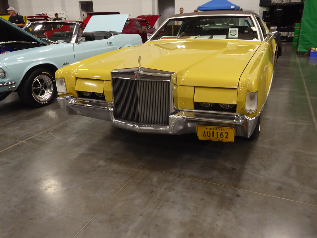Coastal Auto Show Va Beach 2018 1972 Lincoln MisterQque Flickr