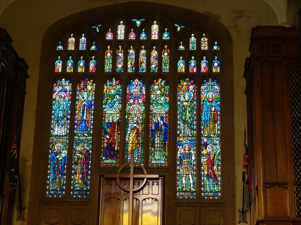 Sydney. Stained glass window behind the altar in St Stephe… Flickr