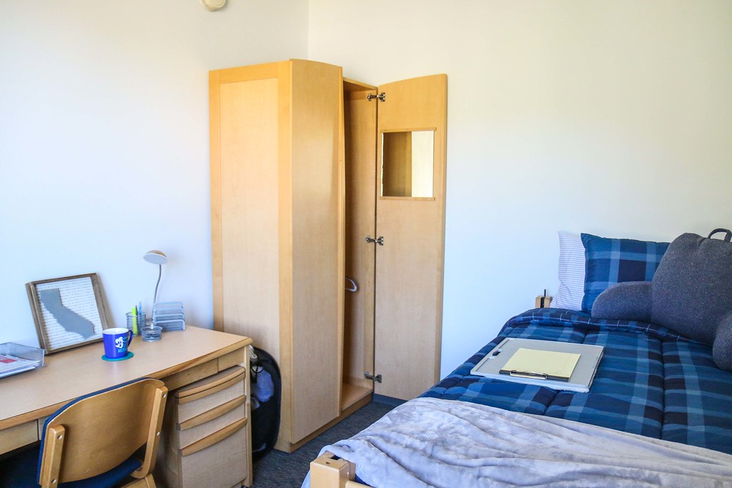 Cerro Vista Bedroom Cal Poly Housing Flickr