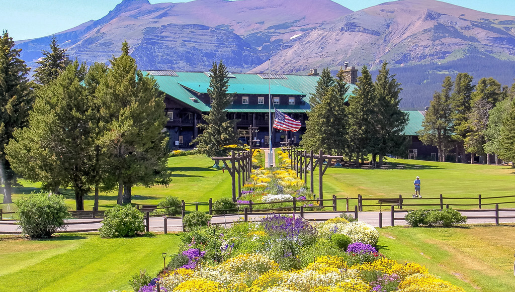 Glacier Park Lodge In East Glacier Park Village Montana Free Download