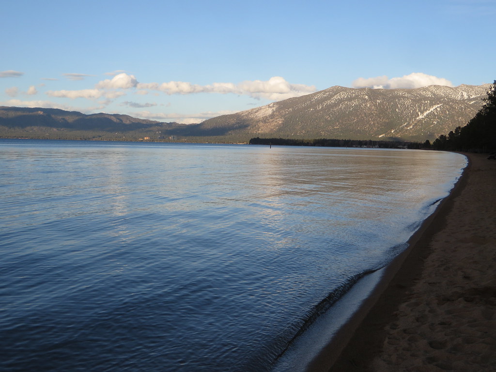 Pope Beach, South Lake Tahoe, California Lake Tahoe is a l… Flickr