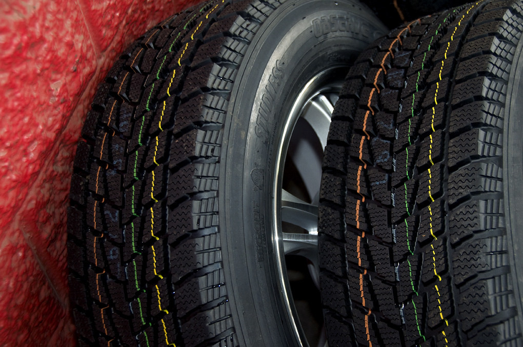 Buy tires online Looking for best place to buy tire online… Flickr