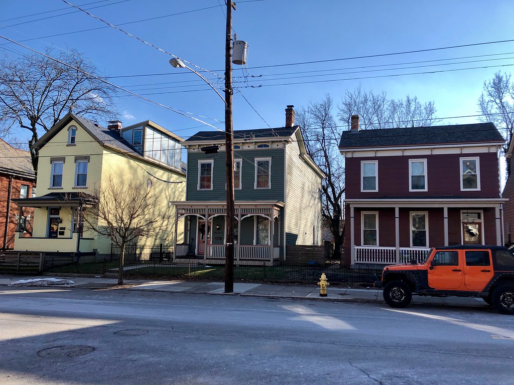 Chase Avenue, Northside, Cincinnati, OH Warren LeMay Flickr