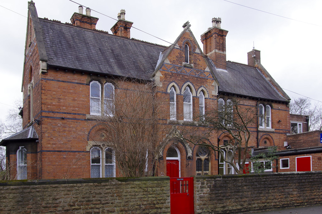 Mapperley, Nottingham Mapperley Road St Andrews Vicara… Flickr