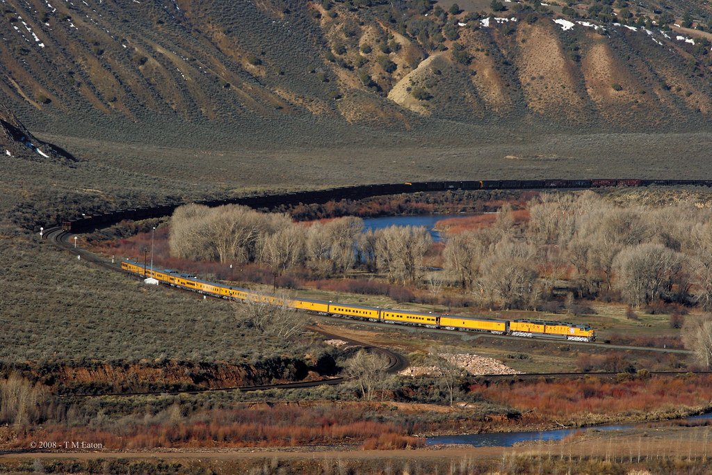 Dotsero DDA40X Centennial UP 6936 leaves the D&RGW main fo… Flickr