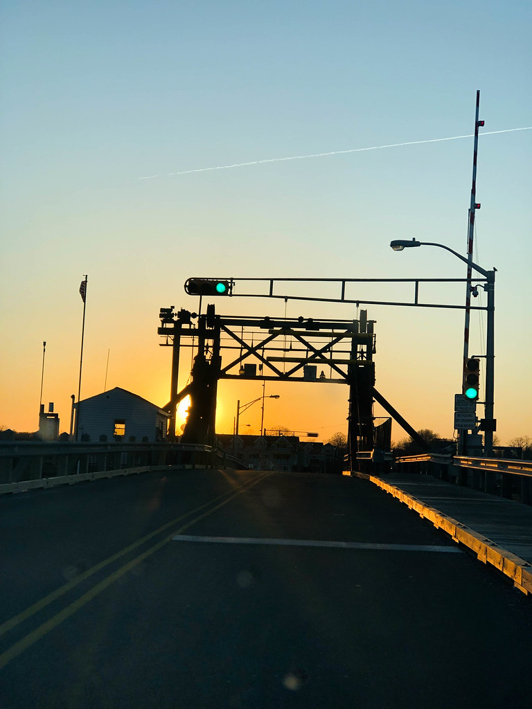 14. glimmer glass bridge landsnesabigail Flickr