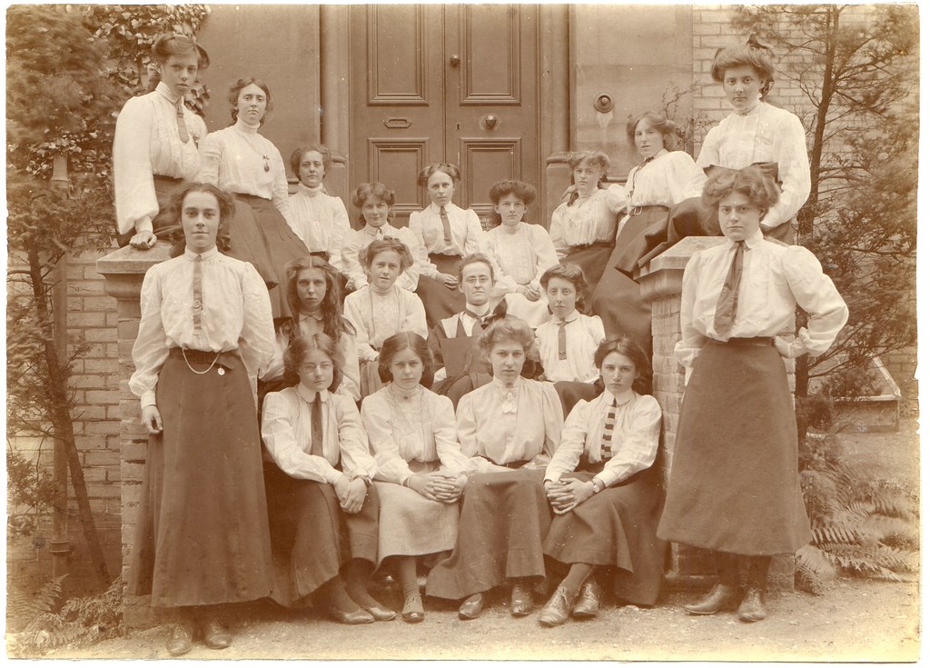 Bournemouth High School for Girls (Talbot Heath), Sweden How / St