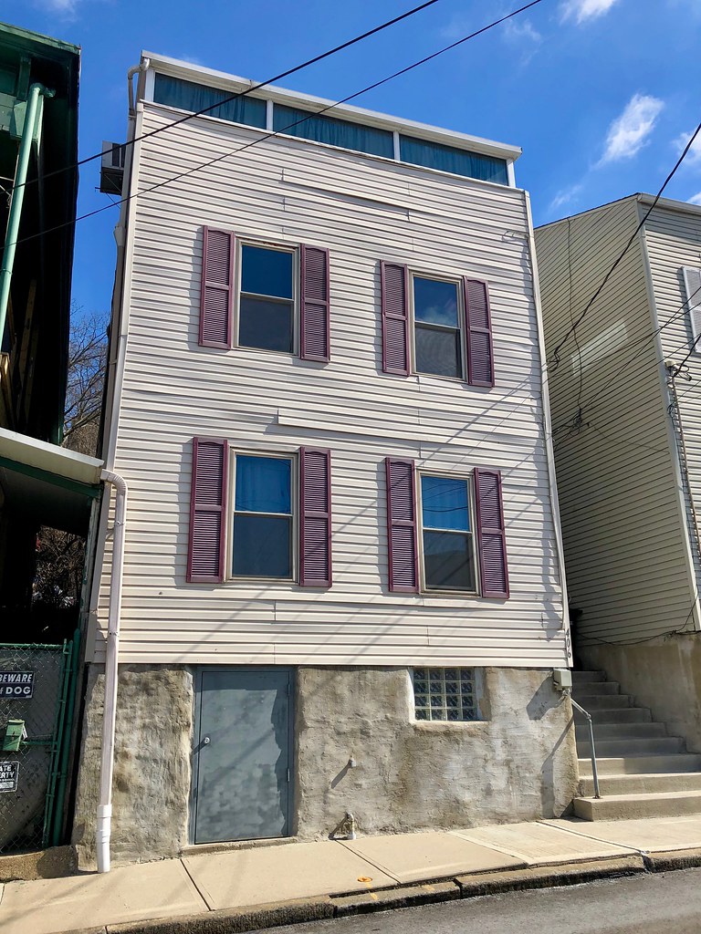 Mohawk Street, OvertheRhine, Cincinnati, OH Warren LeMay Flickr