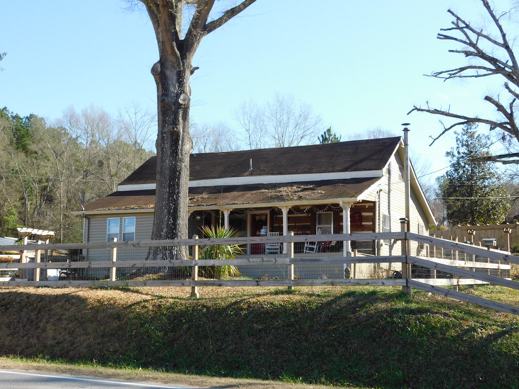 The Hamilton House Detroit, Alabama This home was original… Flickr