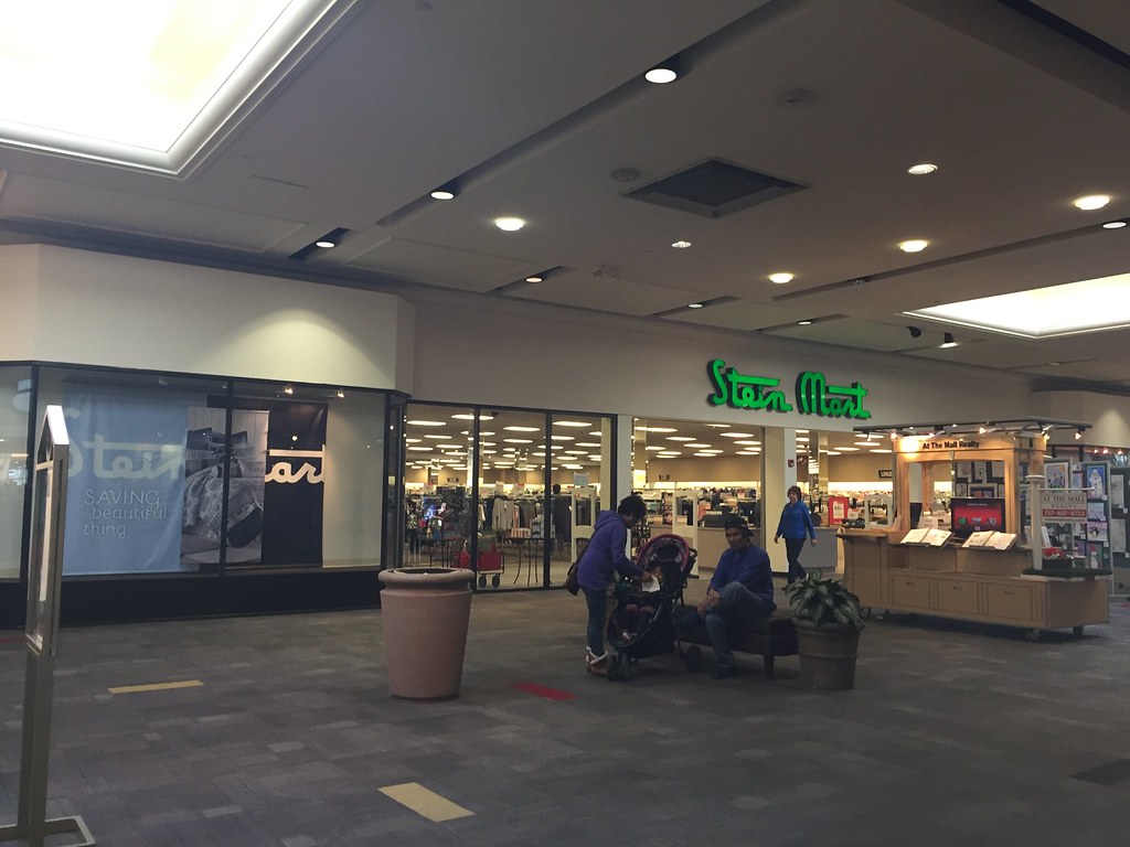 Stein Mart Stein Mart (36,892 square feet) 4554 Virginia B… Flickr