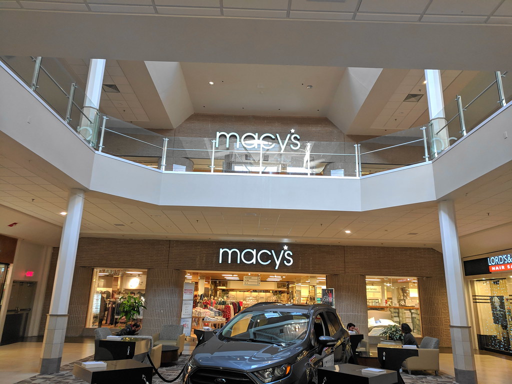 Macy's (Crystal Mall, Waterford, Connecticut) JJBers Flickr