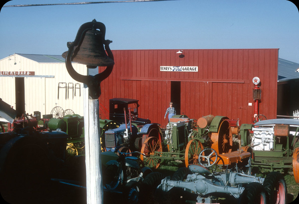 Murdo, South Dakota — 1965 Pioneer Car Museum? © Original … Flickr