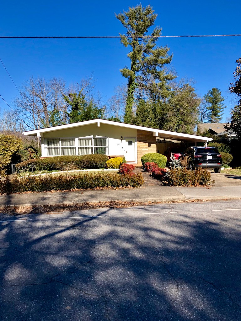 Church Street, Waynesville, NC Warren LeMay Flickr