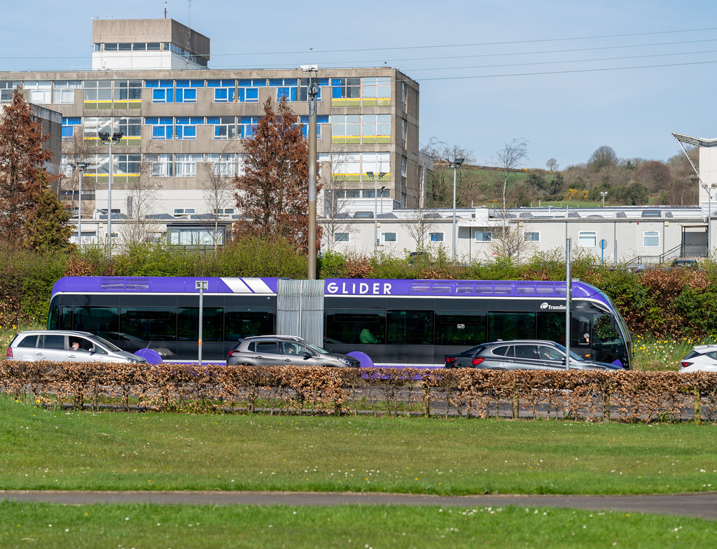 THE GLIDER BUS SERVICE [NEAR THE ULSTER HOSPITAL IN BELFAS… Flickr