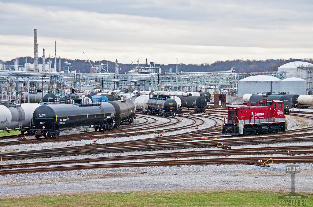 Eastman Chemical RJC 1502 stands at the Eastman Chemical p… Flickr
