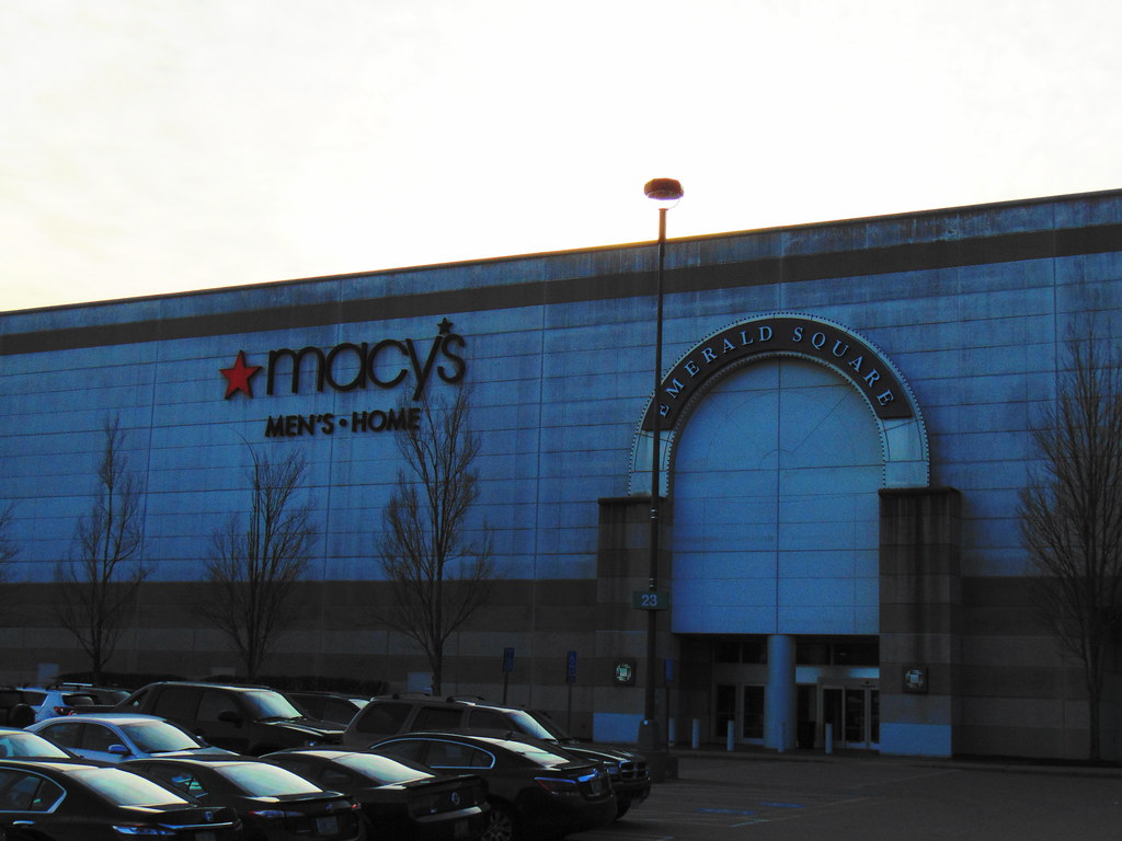 Macy's (Emerald Square Mall, North Attleboro, Massachusett… Flickr