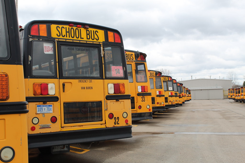 Van Buren Public Schools; Bus 32 Van Buren Public Schools … Flickr