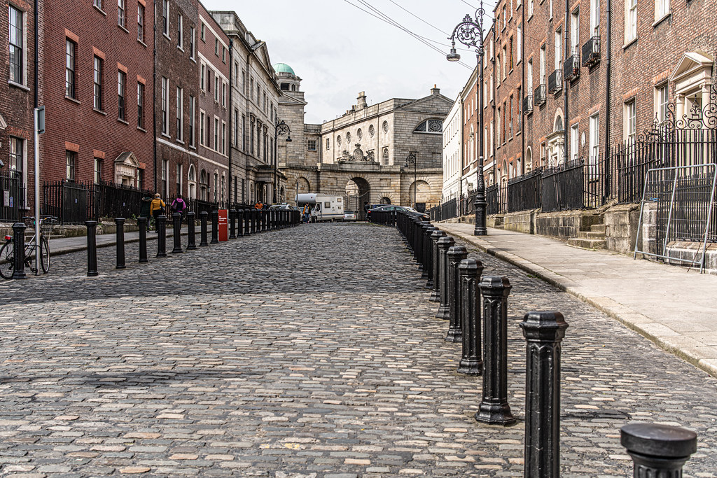 HENRIETTA STREET PHOTOGRAPHED USING A VOIGTLANDER 40mm LEN… Flickr