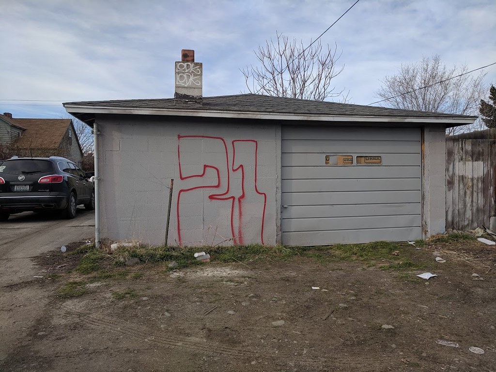 VARRIO CAMPO VIDA 21 Yakima, WA. Brad Flickr