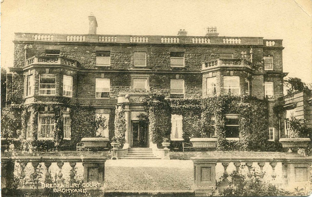 Bredenbury Court 1 Bredenbury Court (Herefordshire) a big… Flickr