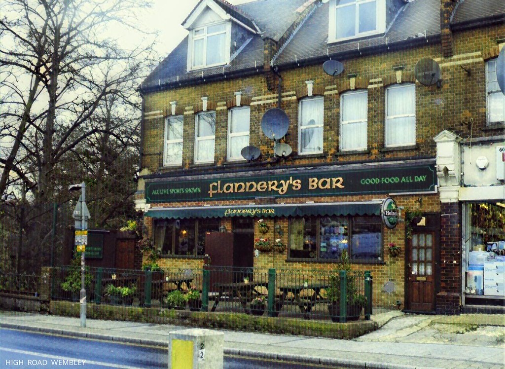 WEMBLEY High Road Wembley/Harrow Road ca1951rr Flickr