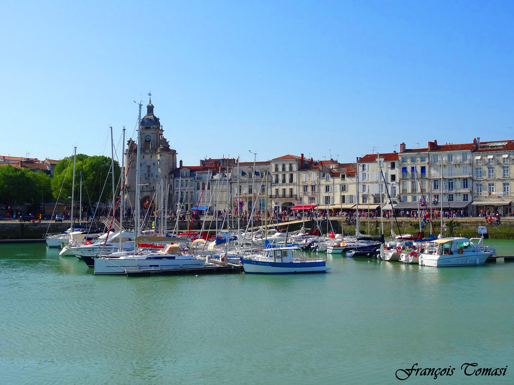 Souvenirs d'été à La Rochelle La Rochelle est une ville cô… Flickr