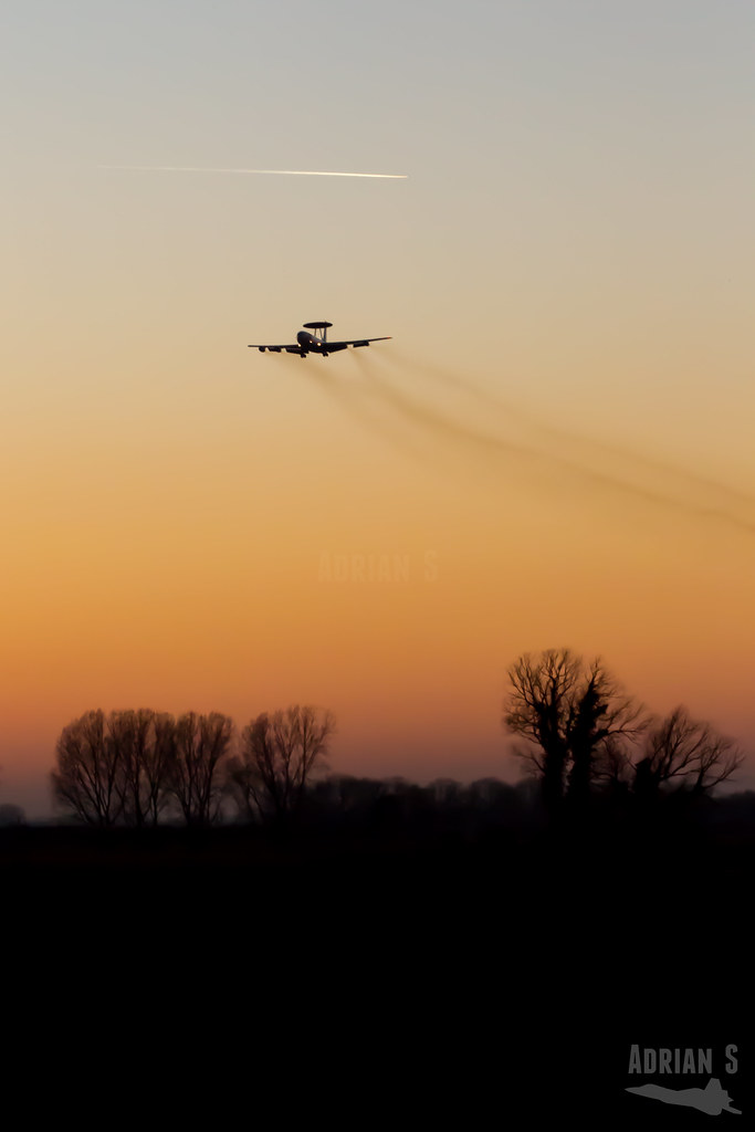 Holywell Row, Bury Saint Edmunds IP28 8NB, UK Sunrise Sunset Times