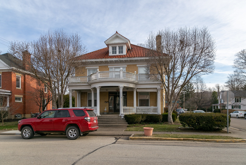 House — Batavia, Ohio Christopher Riley Flickr