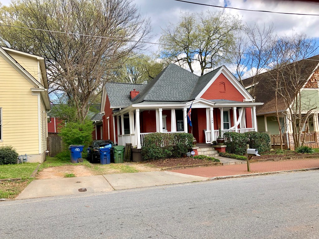 Pearl Street, Cabbagetown, Atlanta, GA Warren LeMay Flickr